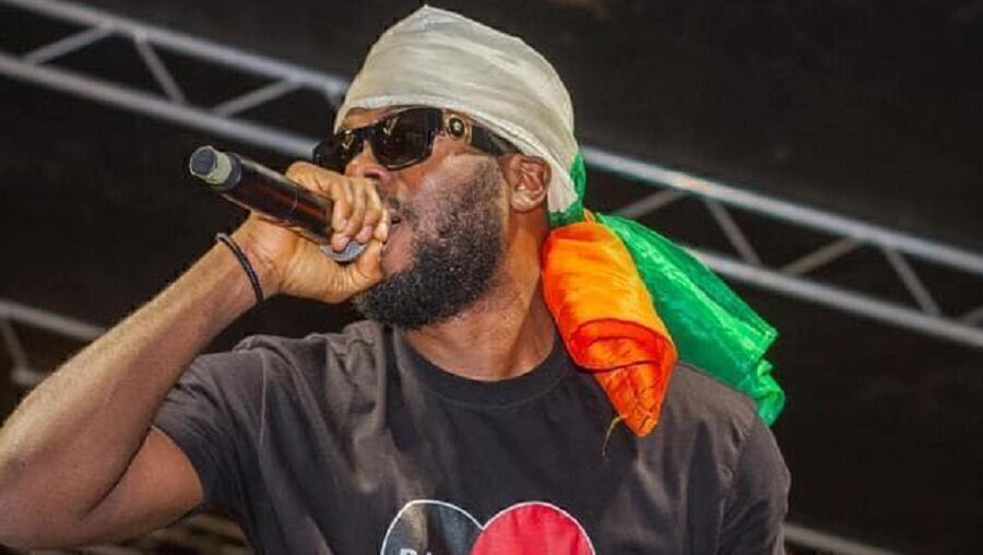 Kerozen: son concert à Douala annulé à cause du conflit Cameroun-Côte d’Ivoire de la CAN