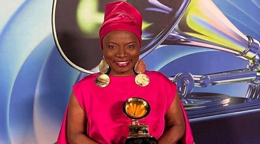 Grammy Awards :  et de cinq pour Angélique Kidjo